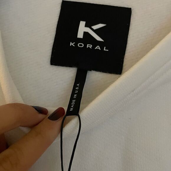 Koral White Sweatshirt  new with defects on - Picture 5 of 7